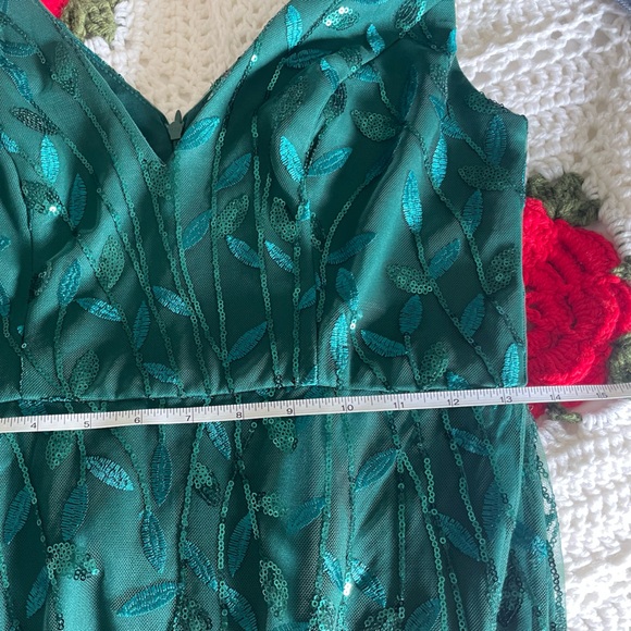 Ever Pretty Emerald Gown V-Neck Leaf Sequin Mermaid Formal Evening Dress w Tulle - Picture 10 of 11